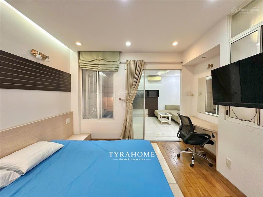 Căn hộ trung tâm phú nhuận, 1pn, 50m2, có dọn dẹp, thay drap hàng tuần, thang máy, bảo vệ 24/24
