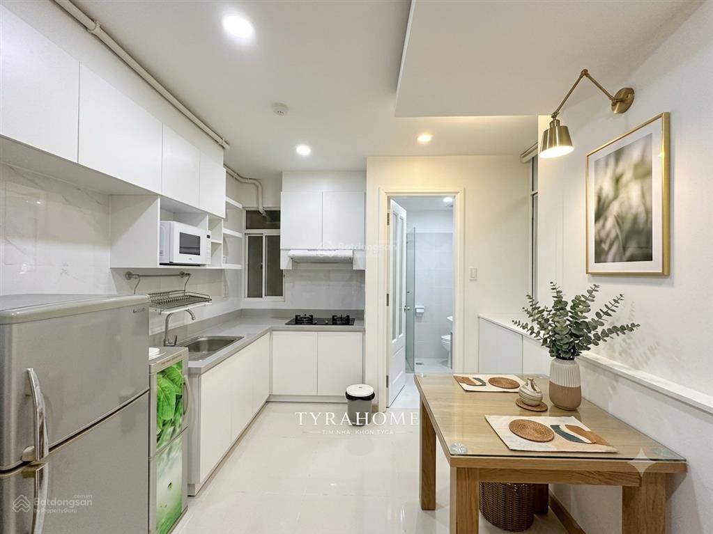 Căn hộ trung tâm phú nhuận, 1pn, 50m2, có dọn dẹp, thay drap hàng tuần, thang máy, bảo vệ 24/24