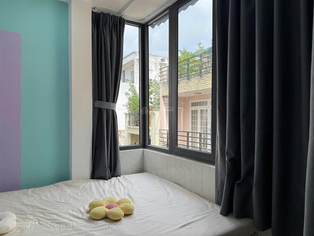 Căn hộ 2pn ban công thoáng gần vòng xoay dân chủ, tòa nhà viettel, option nội thất cơ bản và full.