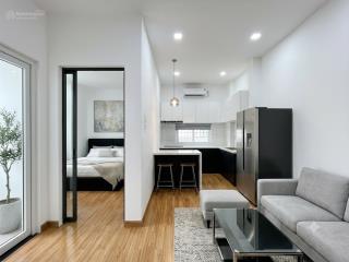 Căn hộ 1pn 50m2 full nội thất, bếp to, có thang máy, phù hợp ở gia đình, nhóm bạn