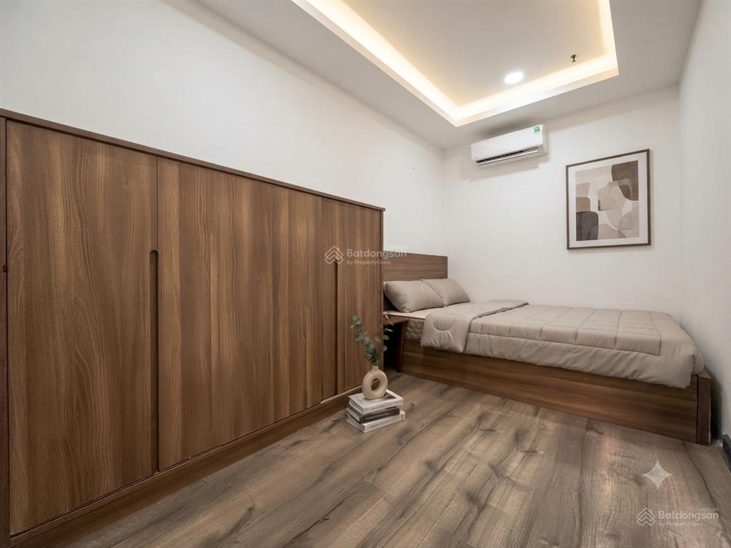 Căn hộ 1pn ban công 40m2 có hầm xe, thang máy, bảo vệ 24/24 được nuôi pet, có nhận khách nước ngoài
