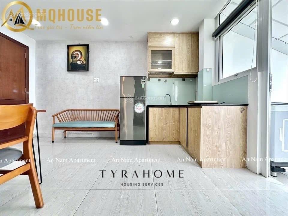 Căn hộ 1pn ban công 40m2 có hầm xe, thang máy, bảo vệ 24/24 được nuôi pet, có nhận khách nước ngoài