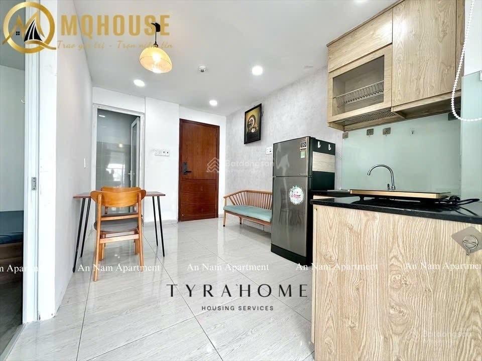 Căn hộ 1pn ban công 40m2 có hầm xe, thang máy, bảo vệ 24/24 được nuôi pet, có nhận khách nước ngoài