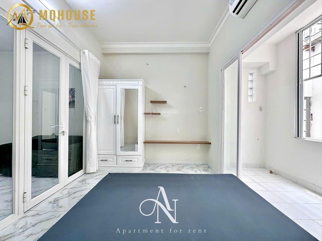 Khai trương căn hộ 1pn bancol phan đình phùng, ngay chân cầu kiệu, gần bờ kè trường sa, thang máy