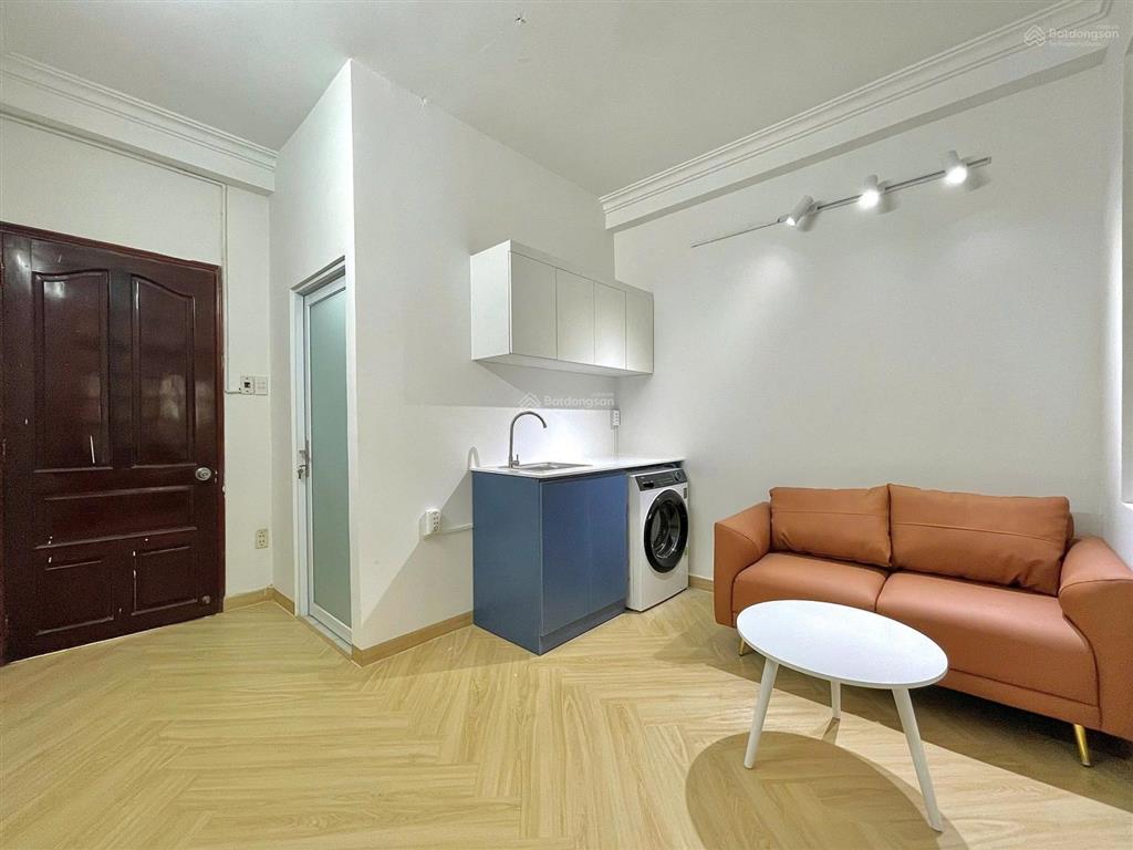 Căn hộ cao cấp 1pn bancol sân vườn, gần cầu sài gòn