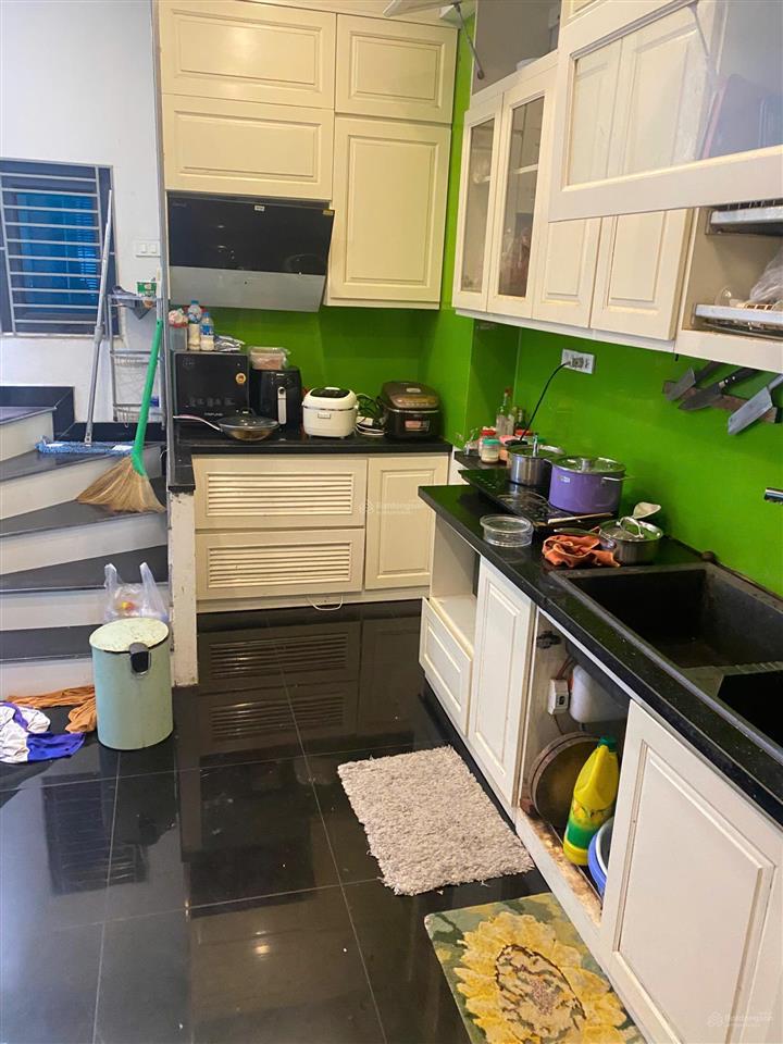 Cho thuê nhà kđt vạn phúc 50m2 x 7 tầng thông sàn thang máy full nội thất 23 triệu