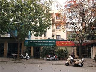 Cho thuê bt trung văn 165m x 4 tầng làm văn phòng 36tr 0903 409 ***