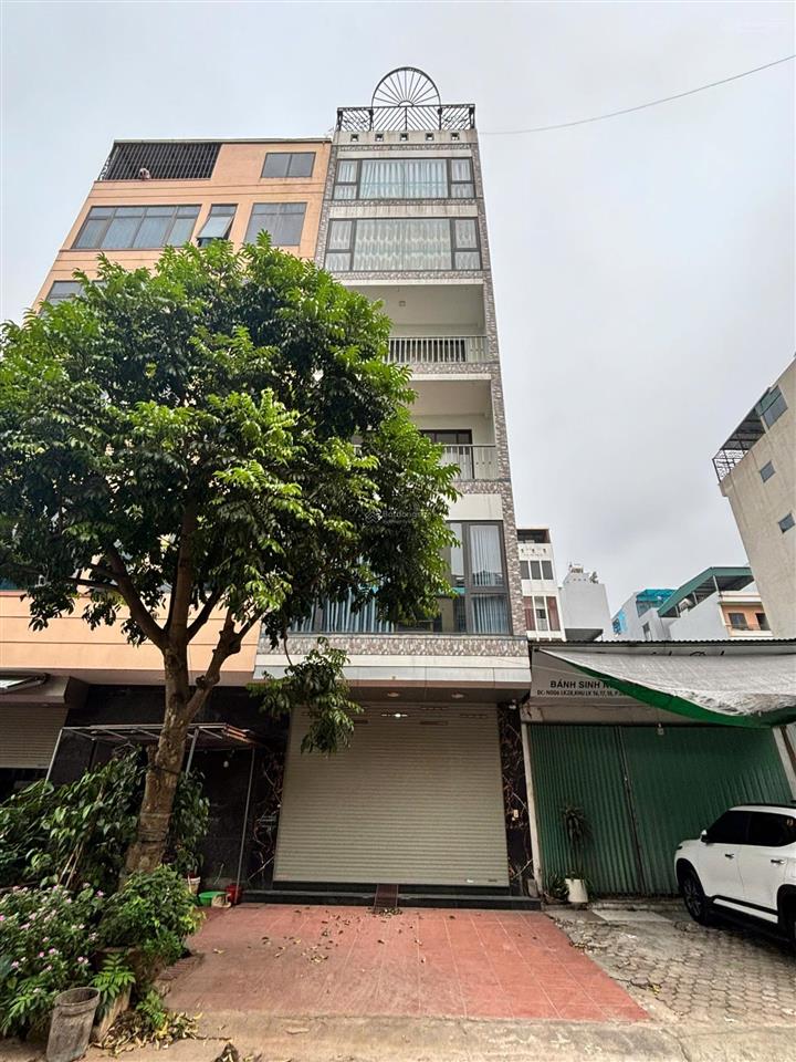 Cho thuê nhà gần aeon hà đông 50m x 7 tầng thông sàn thang máy 26tr 0903 409 ***