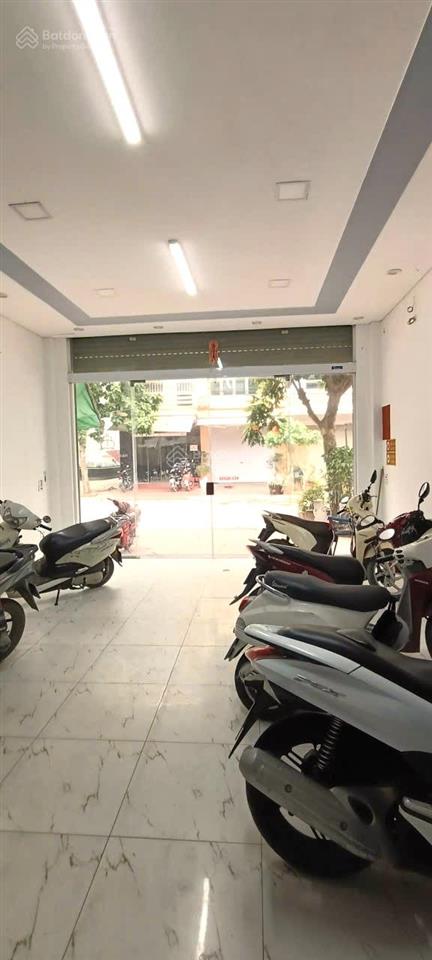 Cho thuê nhà gần aeon hà đông 50m x 7 tầng thông sàn thang máy 26tr 0903 409 ***
