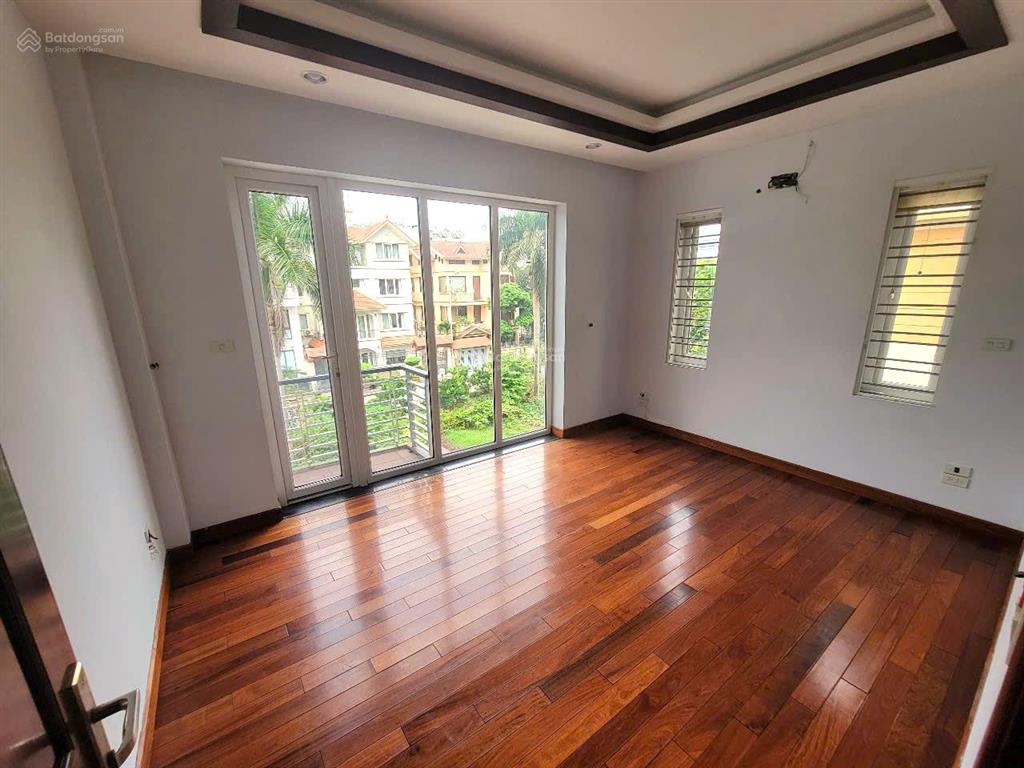 Cho thuê bt mễ trì hạ 200m2 x 4 tầng thông sàn 55tr 0903 409 ***