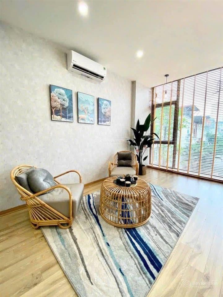 Cho thuê lk vạn phúc 90m x 6 tầng 1 hầm thông sàn thang máy 55 triệu 0903 409 ***