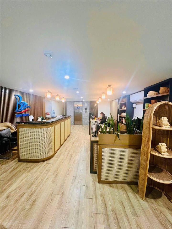 Cho thuê lk vạn phúc 90m x 6 tầng 1 hầm thông sàn thang máy 55 triệu 0903 409 ***