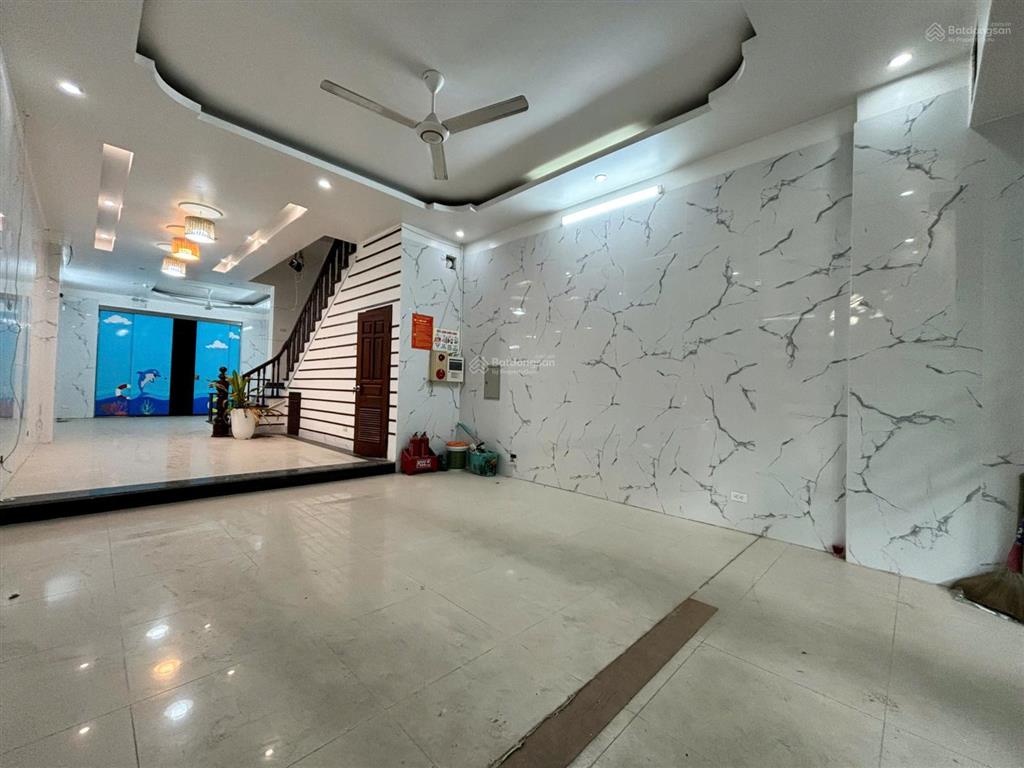 Cho thuê nhà làng việt kiều châu âu 80m x 4t có pccc chỉ 26tr 0903 409 ***