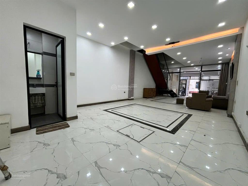 Cho thuê nhà kđt văn phú cạnh metro 90m2 x 4 tầng chỉ 20 triệu/th, 0903 409 ***