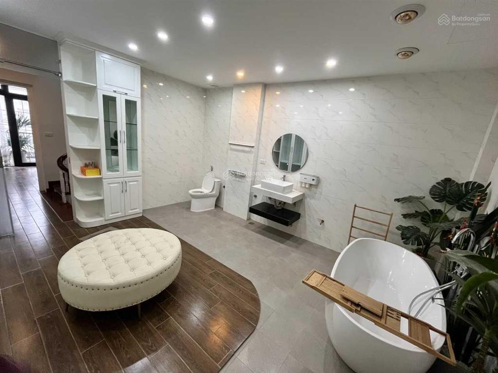 Cho thuê nhà dịch vụ vạn phúc full nội thất đẹp 50m2 x 6 tầng 23tr 0903 409 ***