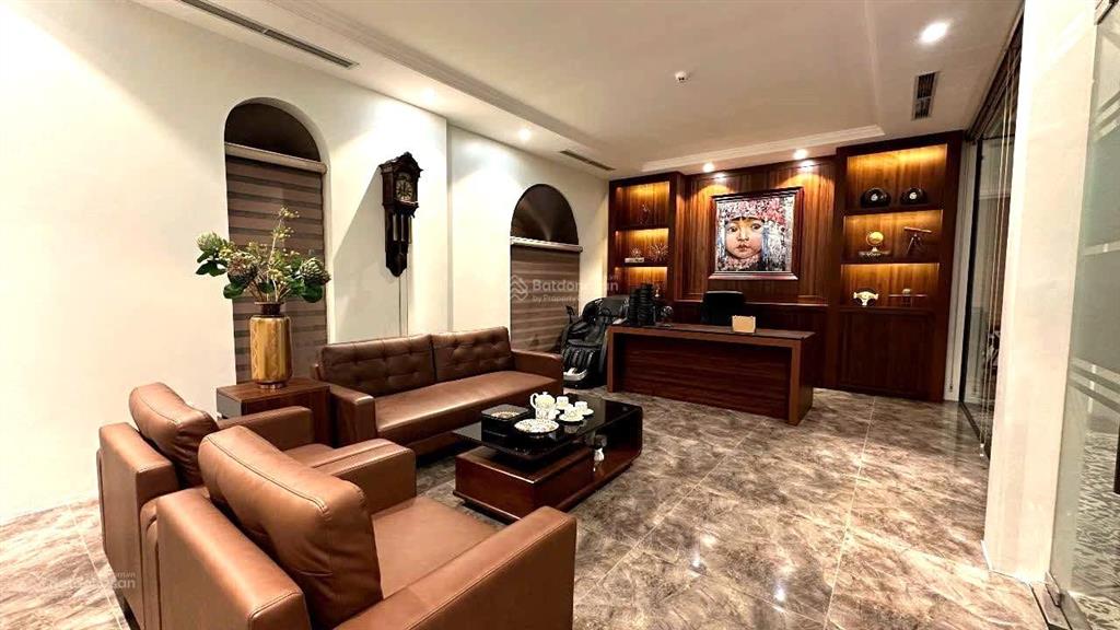 Cho thuê nhà him lam vạn phúc lô góc 91m2 x 7 tầng thông sàn thang máy 70tr, 0903 409 ***