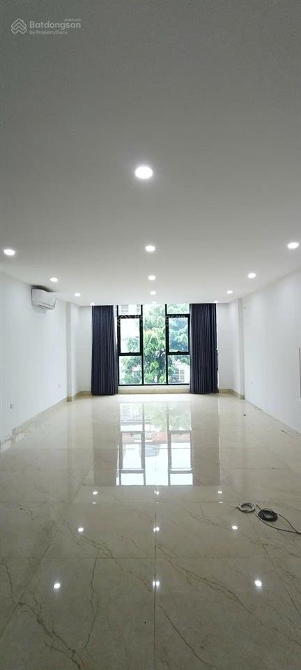 Cho thuê nhà mp nông quốc chấn vạn phúc 83m x 6 tầng thông sàn thang máy 35tr 0903 409 ***
