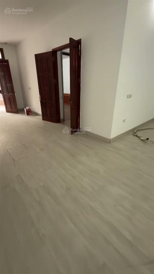 Cho thuê biệt thự văn khê 135m x 4 tầng 1 tum thông sàn chỉ 30 triệu