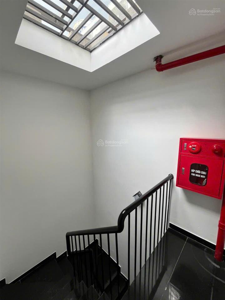 Cho thuê shophouse him lam vạn phúc 100m2 x 7 tầng thông sàn thang máy pccc nghiệm thu 0903 409 ***
