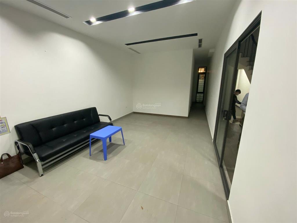 Cho thuê shophouse vinhomes green bay 96m 4 tầng 1 hầm 65tr 0903 409 ***