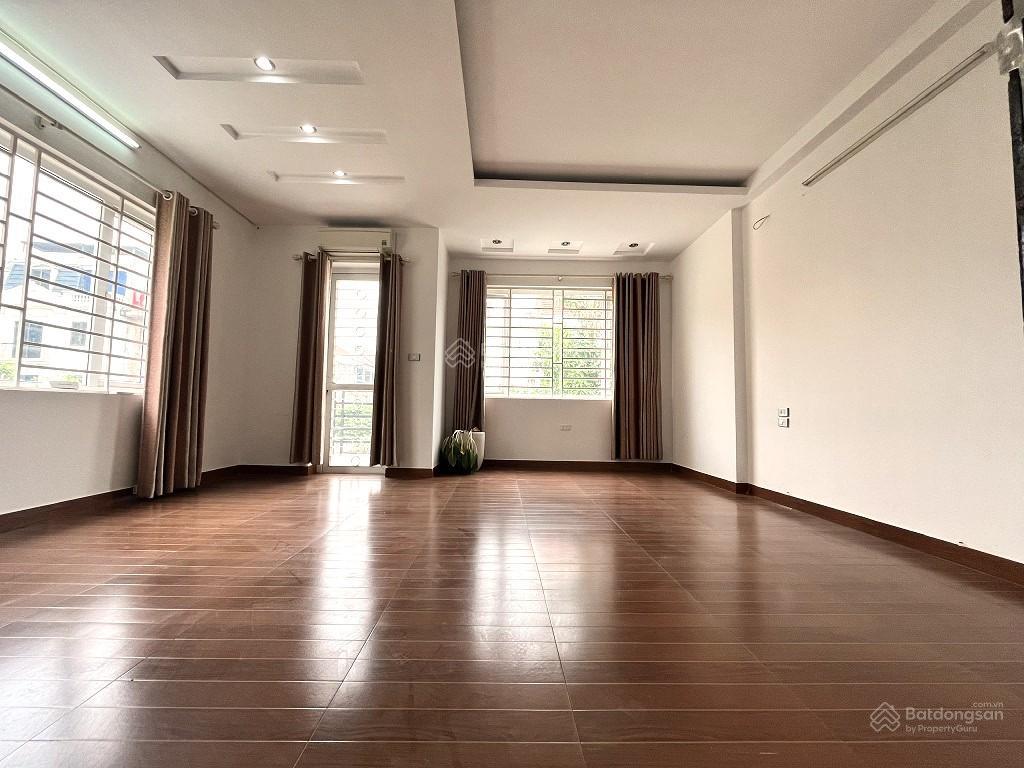 Cho thuê nhà kđt văn khê lô góc 105m2 thông sàn làm văn phòng 0903 409 ***