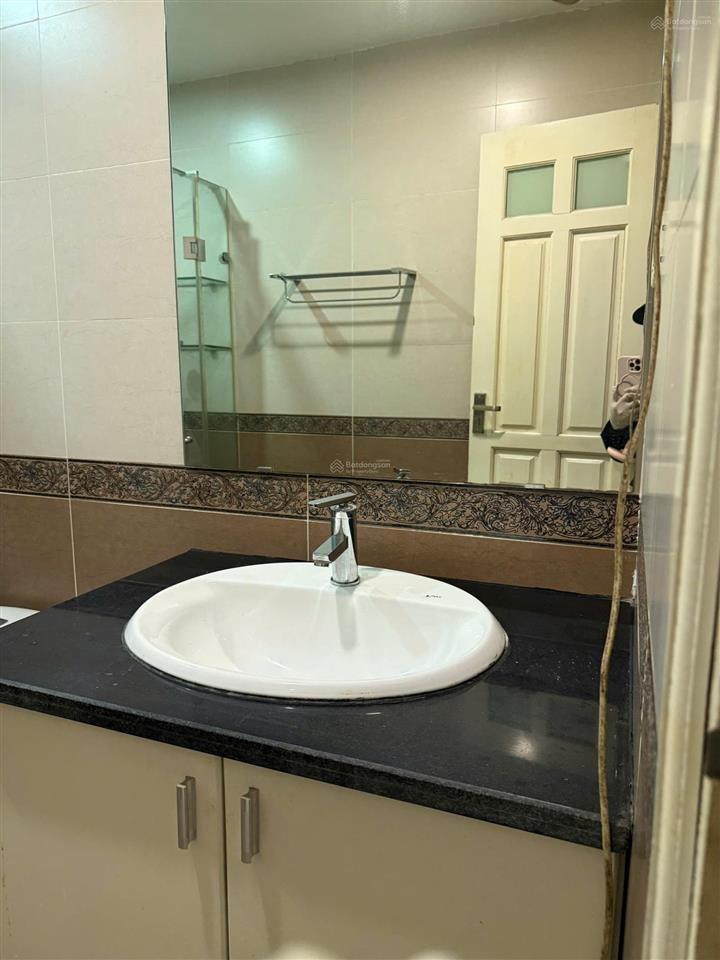 Cho thuê liền kề vinaconex 3 trung văn 90m2 x 4 tầng 27 triệu 0903 409 ***