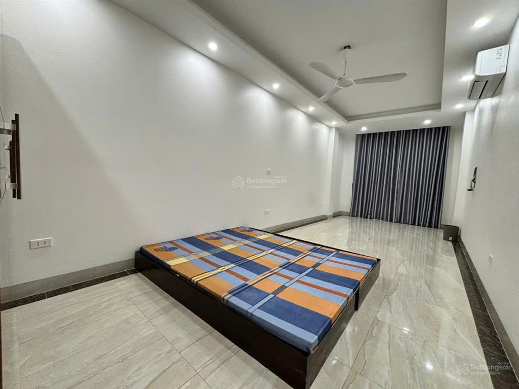 Cho thuê nhà văn quán 50m2 x 6 tầng thông sàn thang máy mới đẹp 0903 409 ***