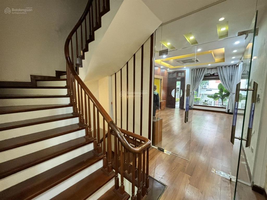 Cho thuê nhà đẹp kđt văn quán 100m2 có thang máy chỉ 20tr 0903 409 ***