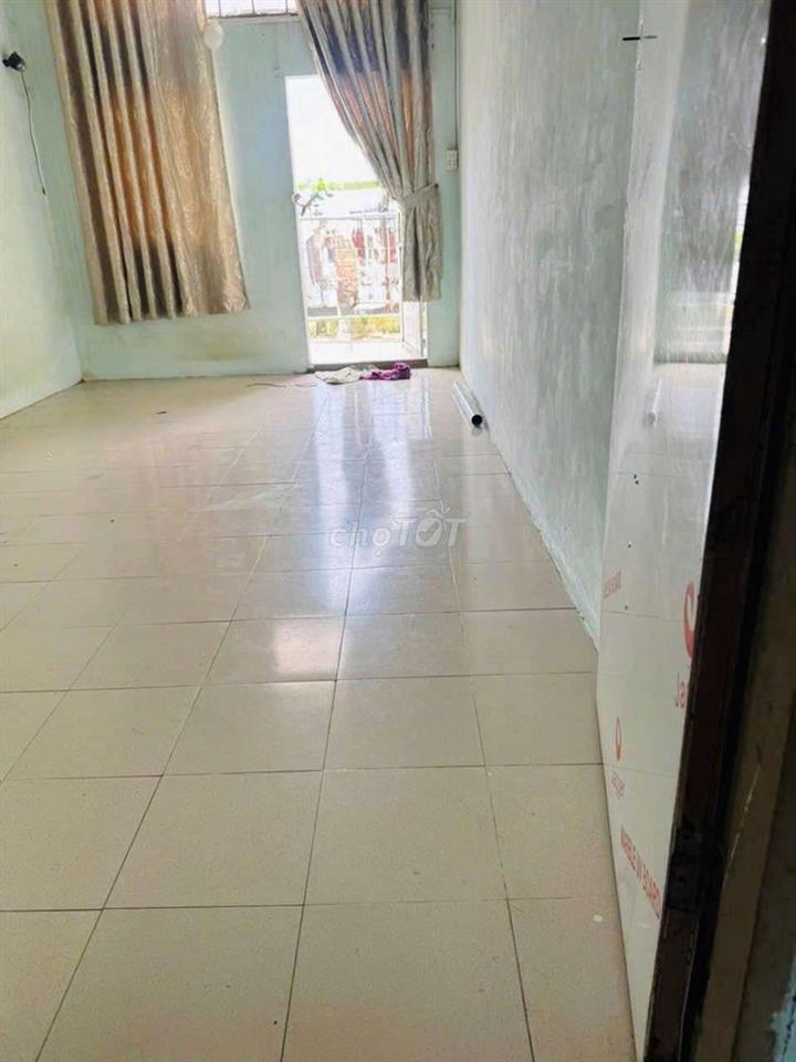 MẶT TIỀN MẠC VÂN KINH DOANH SẦM UẤT