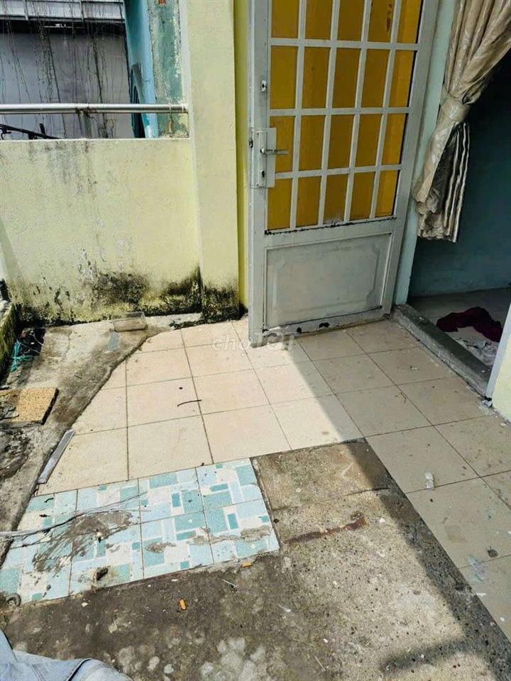 MẶT TIỀN MẠC VÂN KINH DOANH SẦM UẤT
