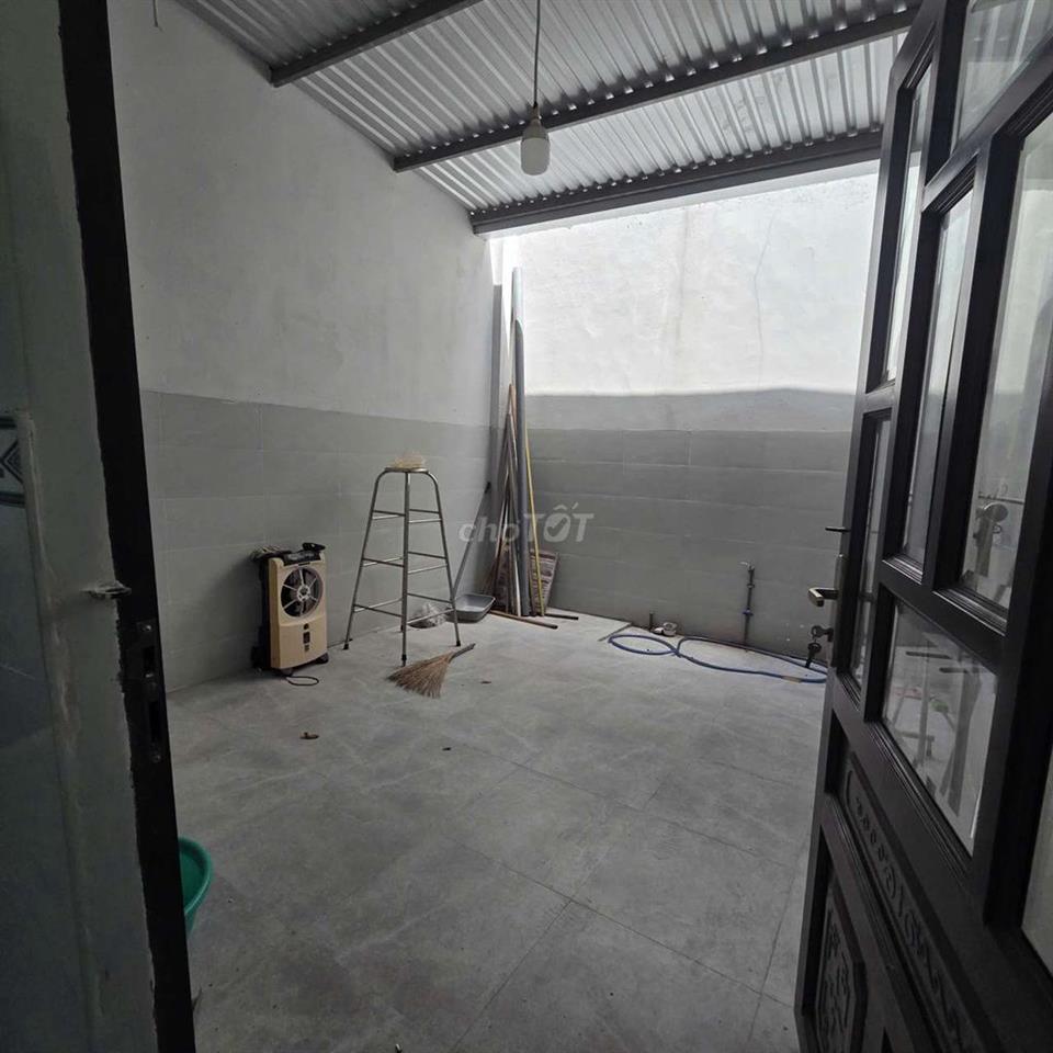MỄ CỐC DT KHỦNG CHƯA ĐẾN 5TỶ - 4PN