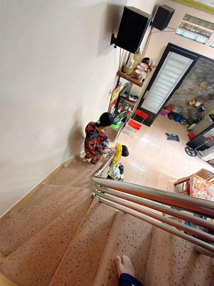 P4 Q8 VỊ TRÍ VÀNG - 30m2 ĐẤT HIỆN HỮU HOÀN CÔNG ĐỦ - 20m RA MT