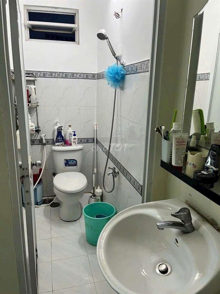 NHÀ TRUNG TÂM GIÁ RẺ - KHÔNG QH - KHÔNG LỘ GIỚI