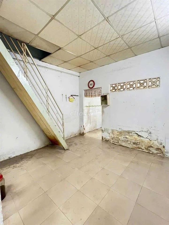 57m² đất hiện hữu ÂU DƯƠNG LÂN - VỊ TRÍ ĐẸP - NỞ HẬU