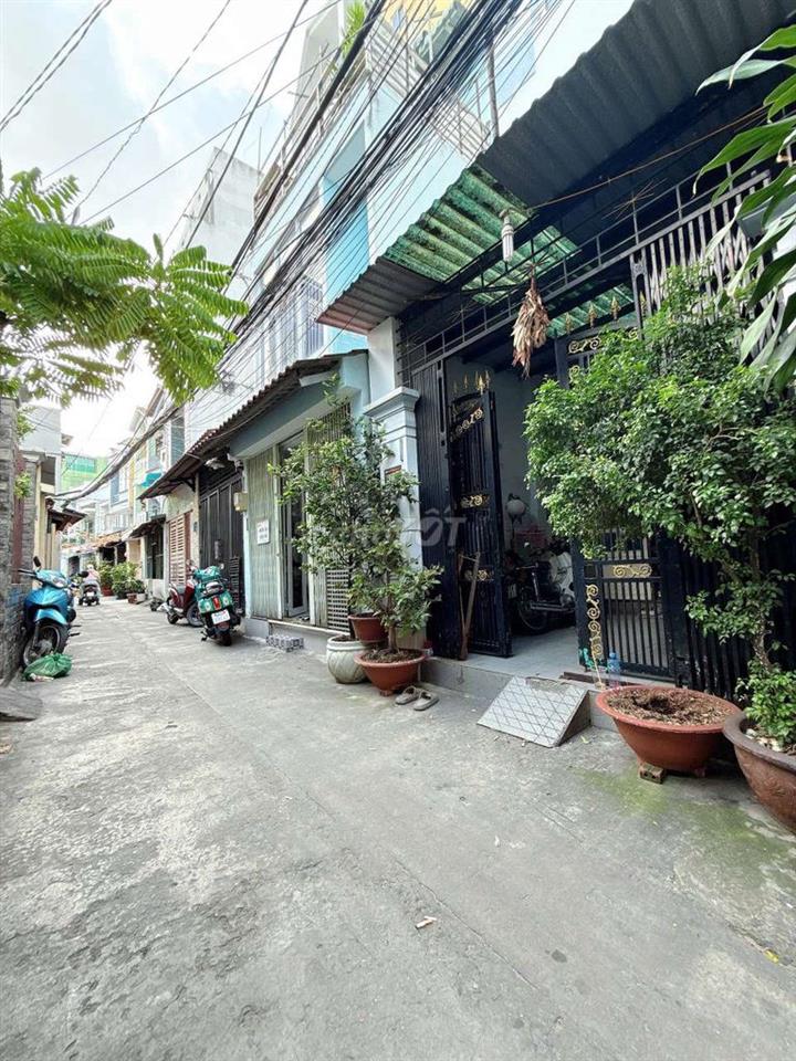 DƯƠNG BÁ TRẠC 4 TẦNG BTCT - 4m x 15m nở hậu