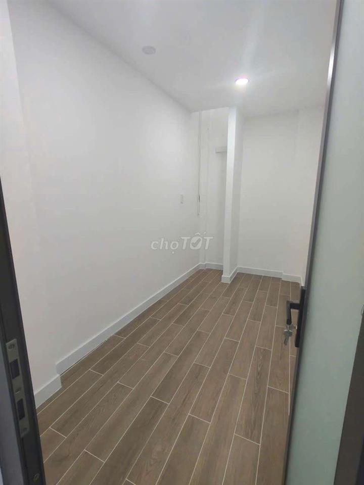 MT HẺM XE HƠI TỚI NHÀ - SHR HIỆN HỮU HOÀN CÔNG
