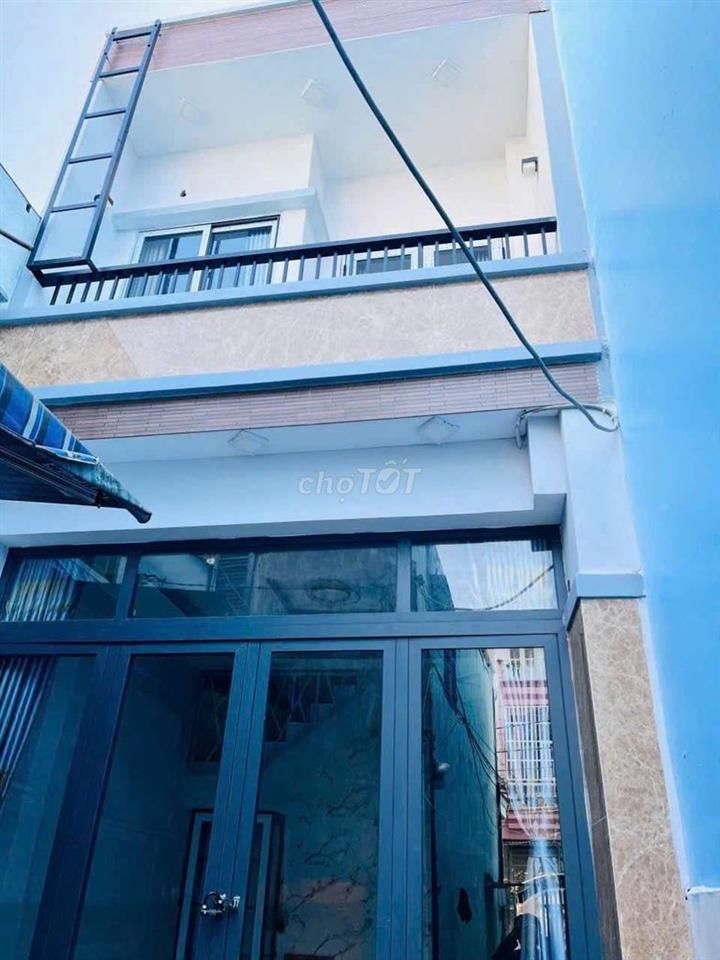 HOÀI THANH P14 NHÀ ĐẸP Ở LIỀN GẦN MẶT TIỀN 