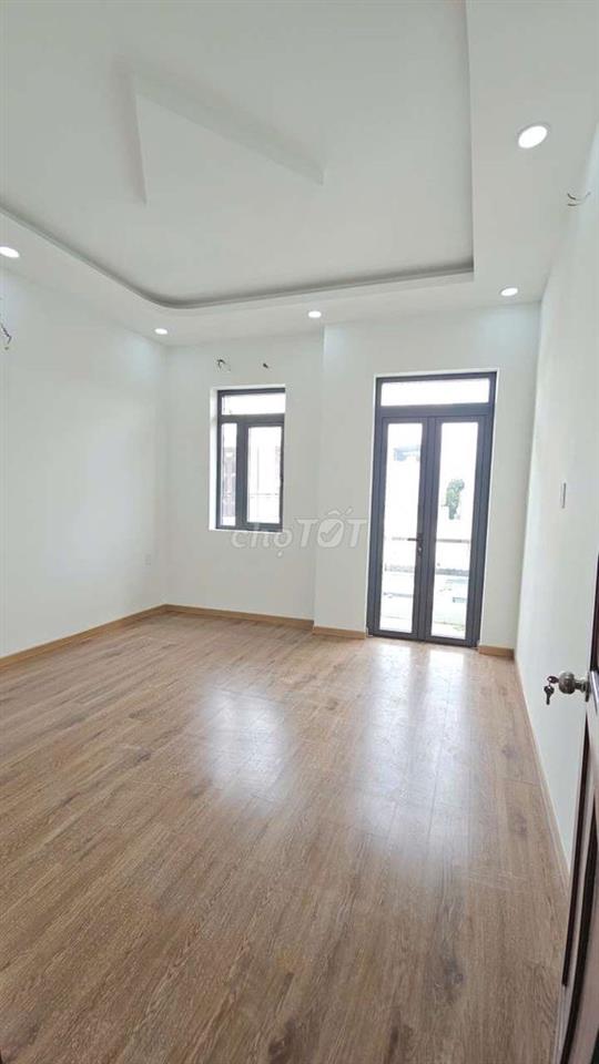 LƯƠNG VĂN CAN - 3 TẦNG BTCT - DT ĐẸP VỊ TRÍ TỐT