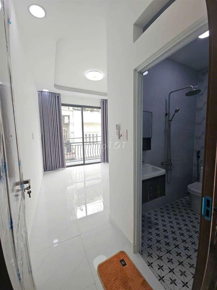 NGUYỄN DUY - 4 TẦNG BTCT - SÁT MẶT TIỀN