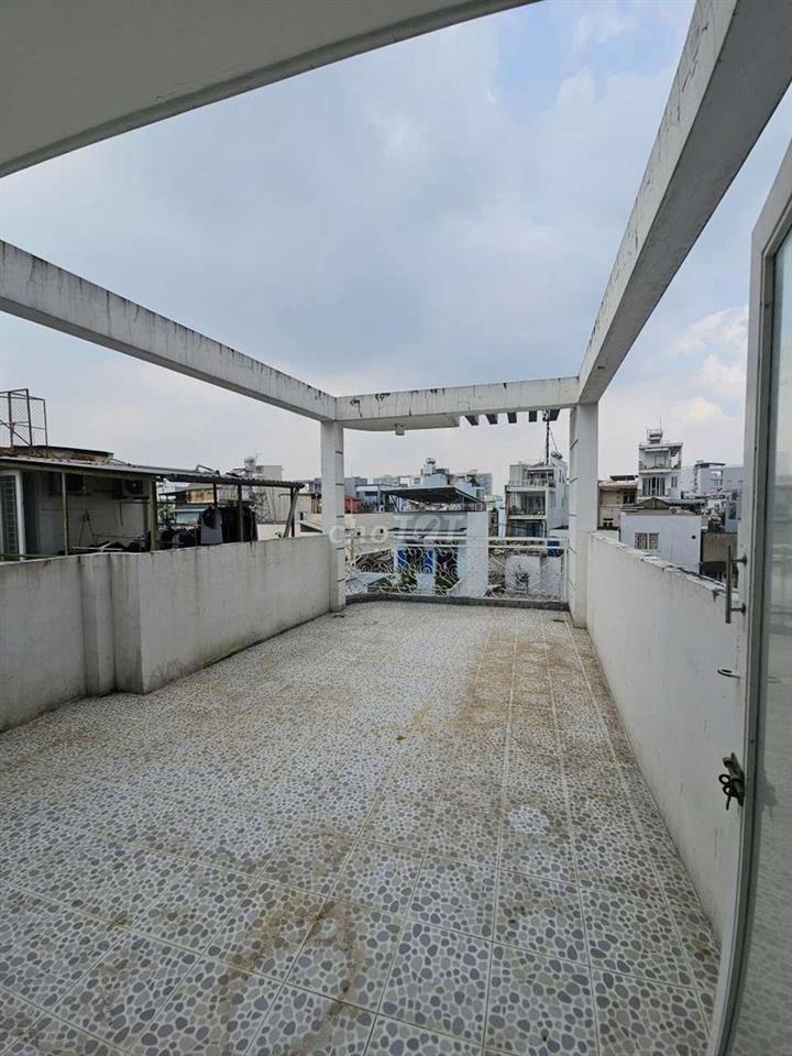ÂU DƯƠNG LÂN VỊ TRÍ ĐẸP - DT TO 4 TẦNG BTCT