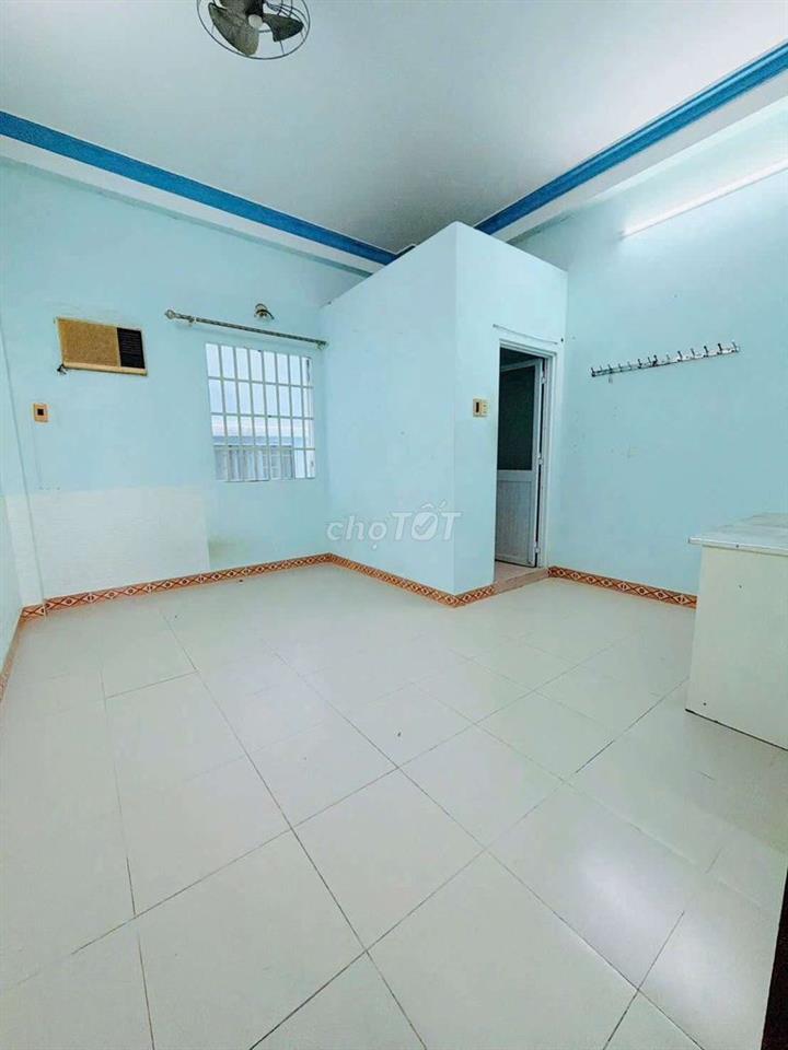 HXH 50M RA MẶT TIỀN BÙI MINH TRỰC KHU VIP