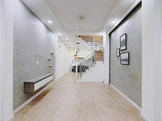 Bán nhà đường đoàn văn bơ, 4 tầng, 60m2, gần cầu camelt, quận 4, chỉ 6. x tỷ