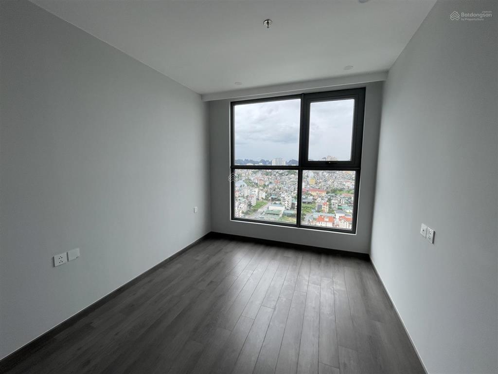 Bán gấp căn 2n2vs view vịnh  thành phố  cầu bãi cháy giá 2.2x tỷ  0978 788 ***