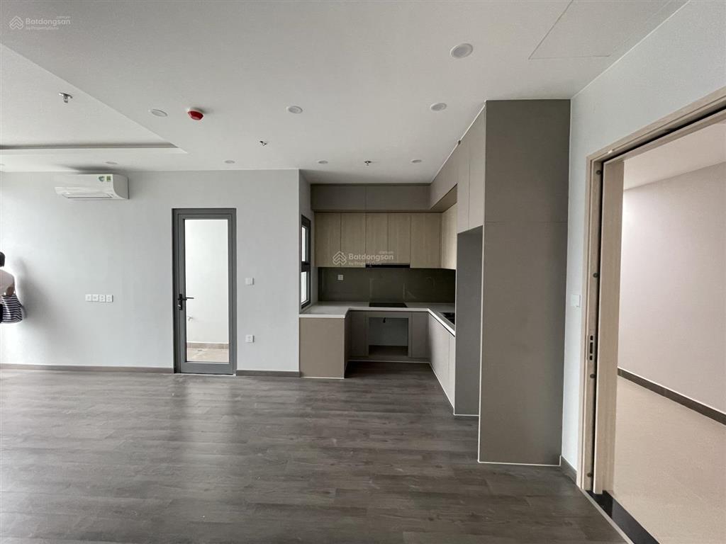 Bán gấp căn 2n2vs view vịnh  thành phố  cầu bãi cháy giá 2.2x tỷ  0978 788 ***