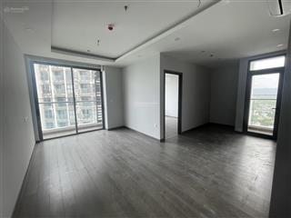 Chính chủ cần bán gấp căn 2n2vs toà b tầng cao về ở luôn giá 2.0x tỷ  0978 788 ***