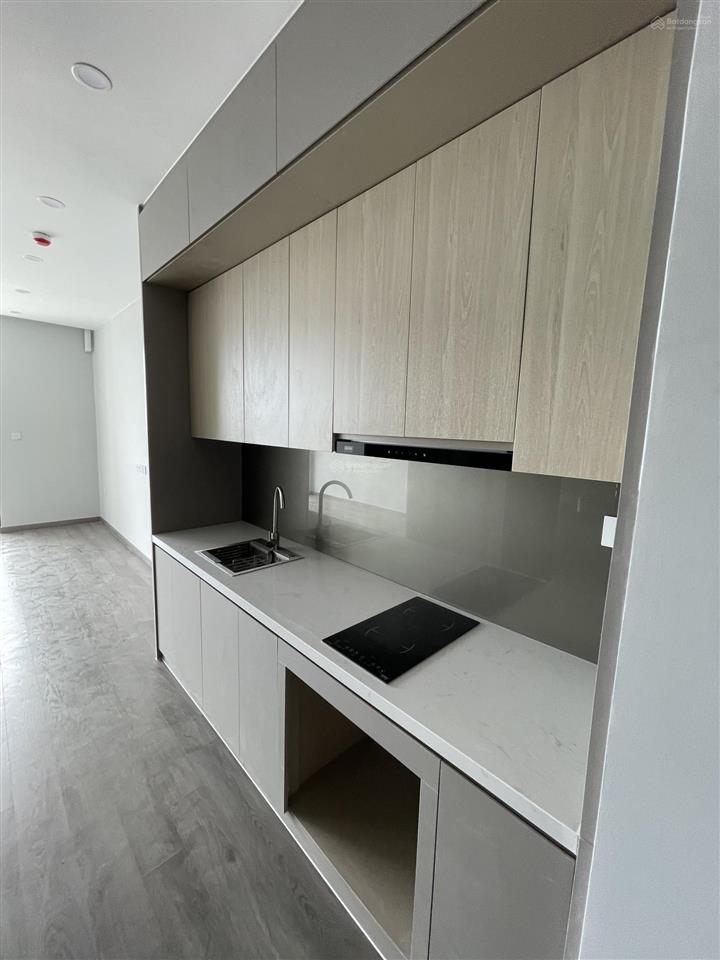 Chính chủ bán căn studio toà b tầng cao view biển giá 1.2x tỷ  0978 788 ***