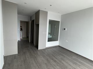 Chính chủ bán căn studio toà b tầng cao view biển giá 1.2x tỷ  0978 788 ***