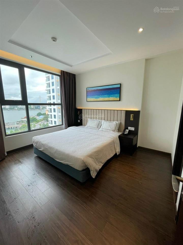 Căn hộ 2n1vs giá 3.2x tỷ view trực diện biển the sapphire 50m2  0978 788 ***