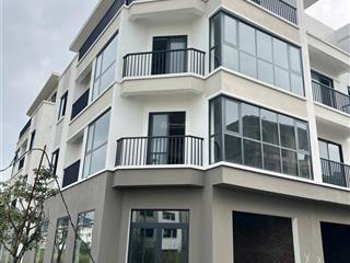 Bán lô góc giá hoàn thiện tổng giá trị chỉ tầm 3 tỷ  hướng đông nam  0978 788 ***