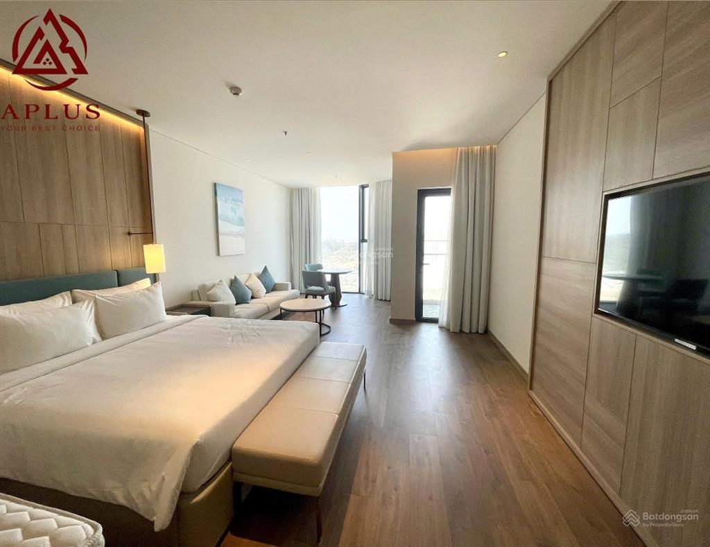 Căn 1n  50m2 toà b alacarte view biển rộng giá chỉ 2.6x tỷ  0978 788 ***